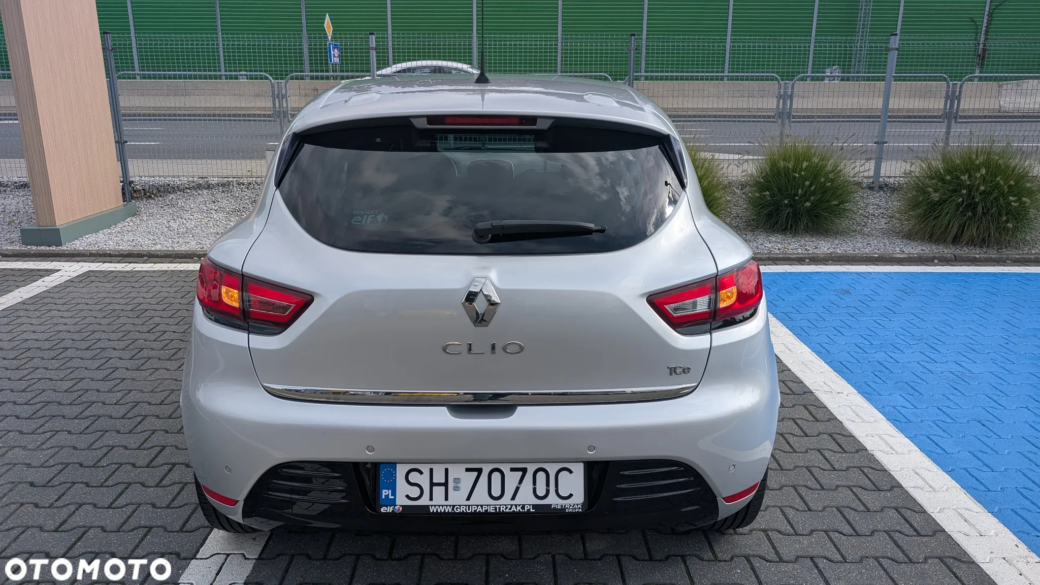 Renault Clio 0.9 TCe Limited - 9