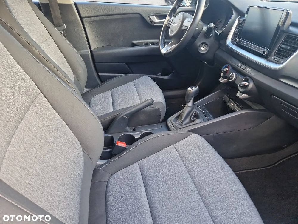 Kia Stonic 1.0 T-GDI M - 14
