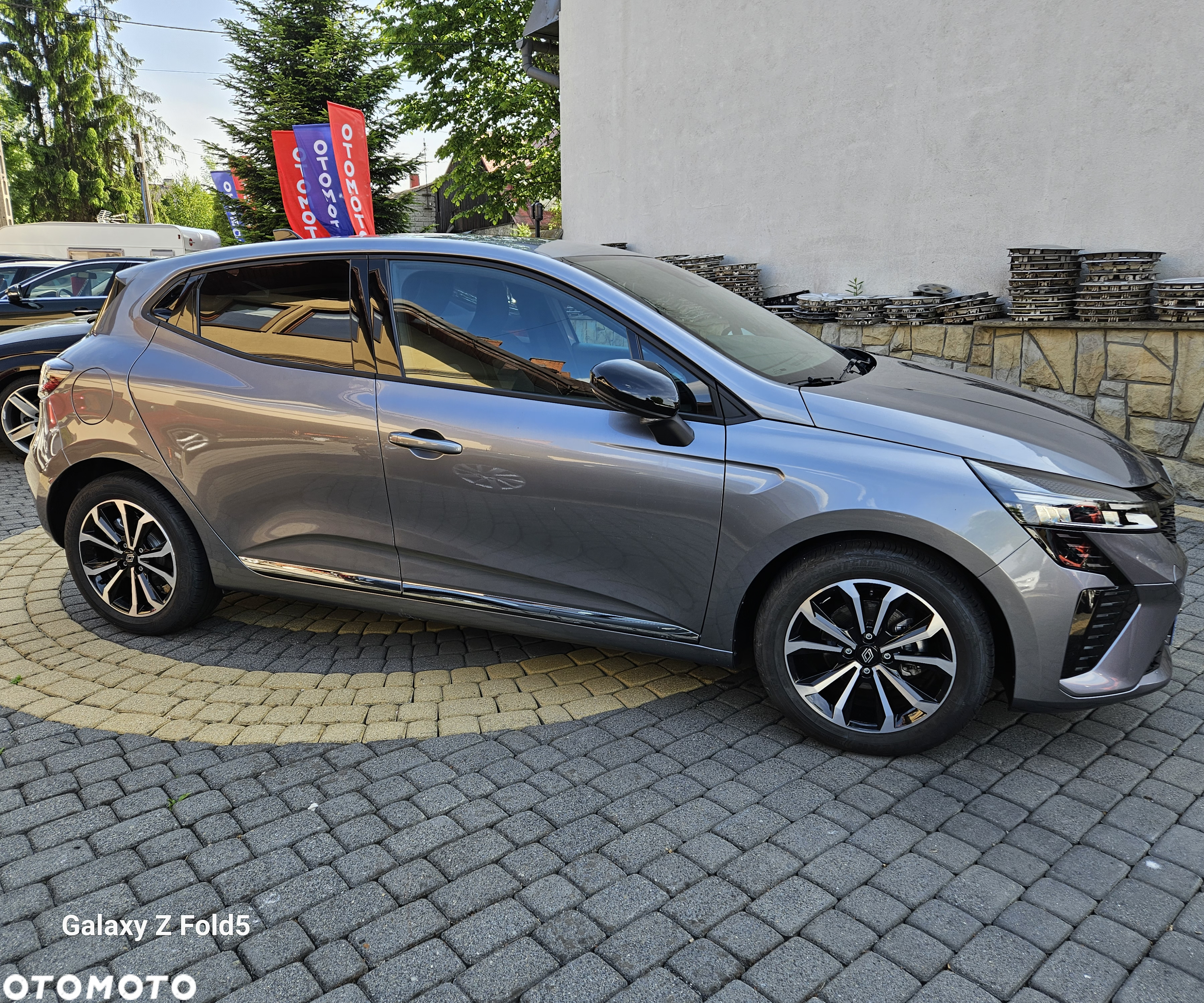 Renault Clio 1.0 TCe Evolution - 4