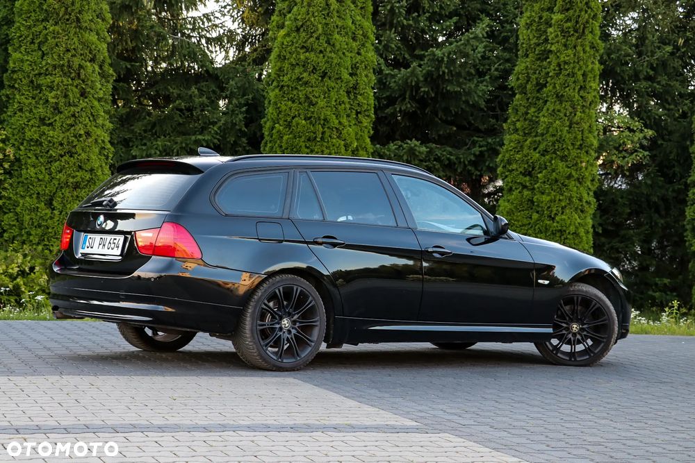 BMW Seria 3 318d - 14