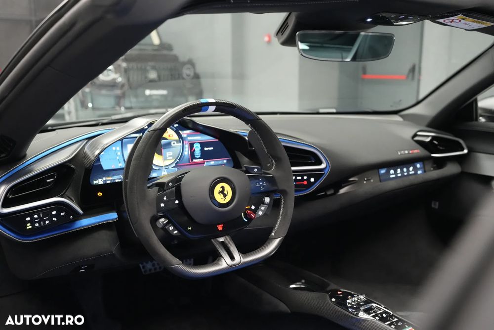 Ferrari 296 GTS - 19