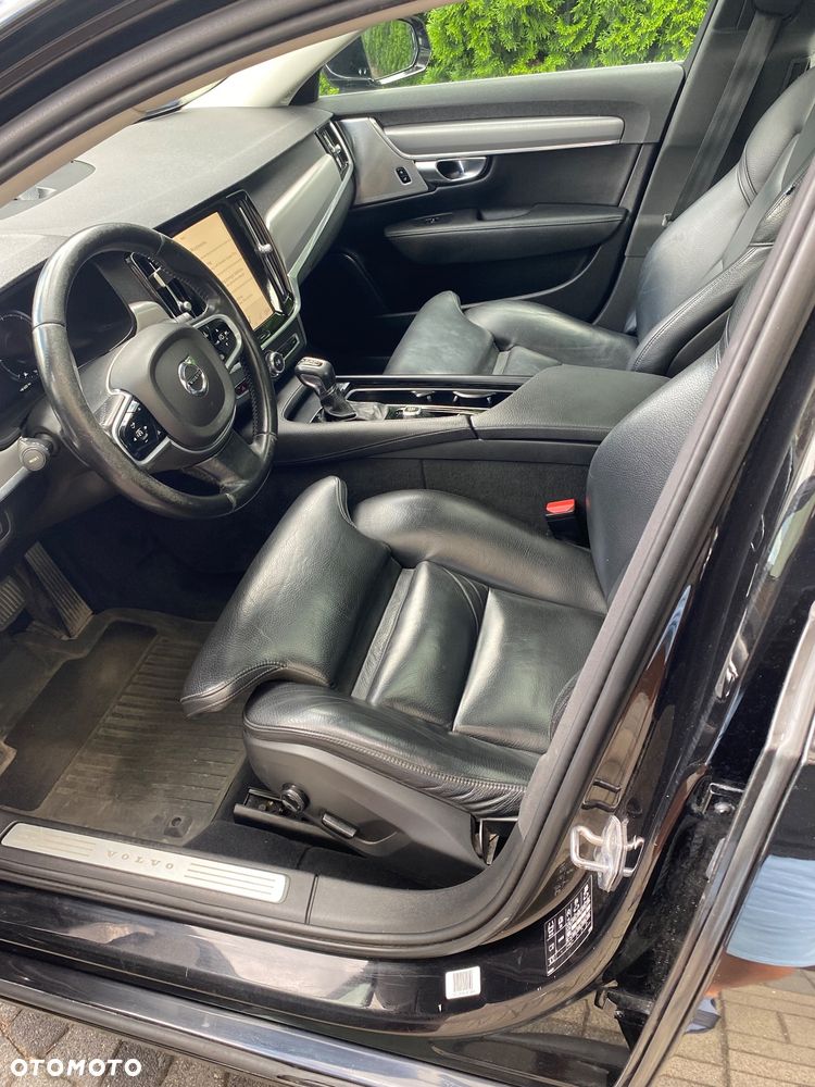 Volvo S90 D4 Momentum - 18