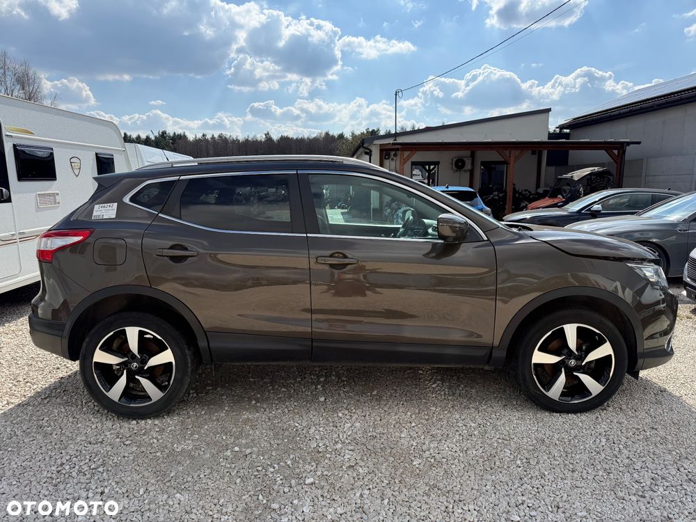 Nissan Qashqai - 4