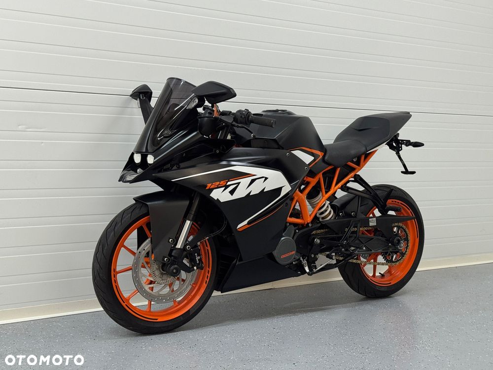 KTM RC 125 - 12