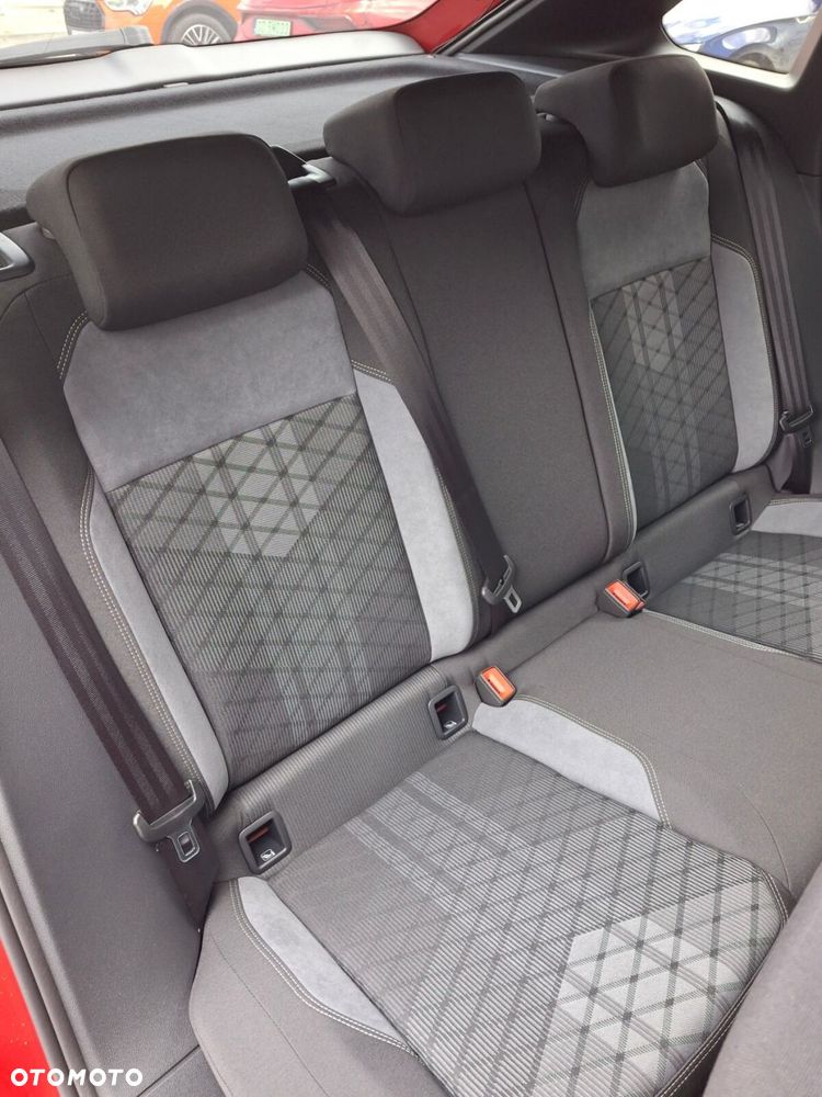 Volkswagen Taigo 1.5 TSI ACT R-Line Plus DSG - 18