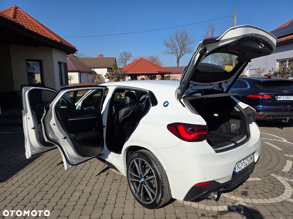 BMW X2 sDrive18i - 9