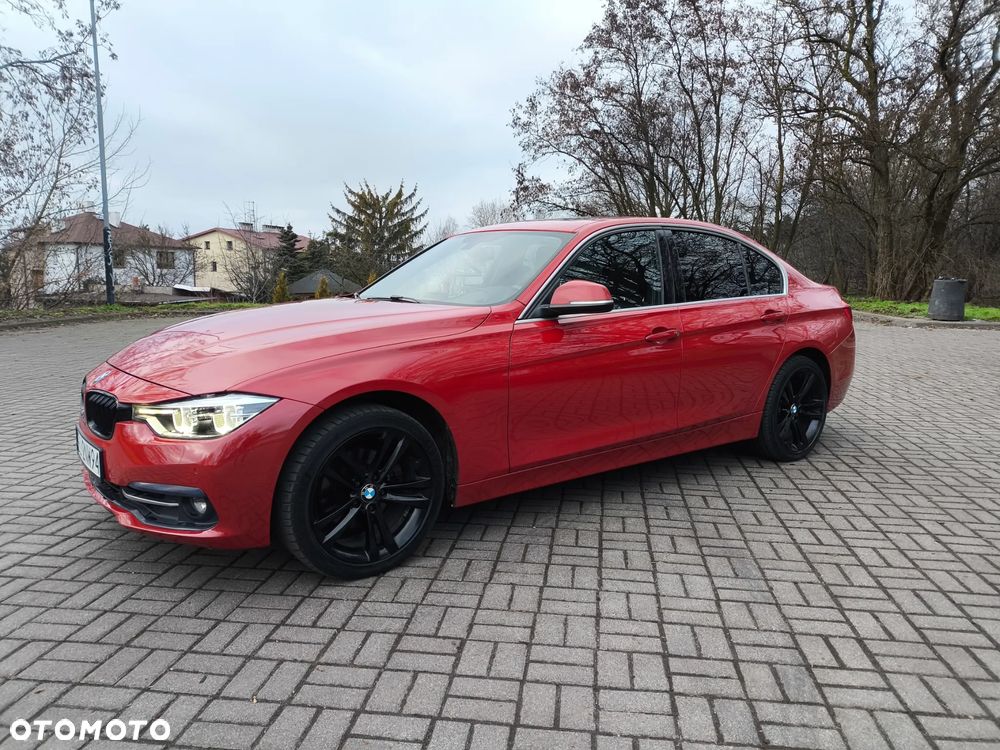 BMW Seria 3 330i xDrive Sport Line Sport - 4