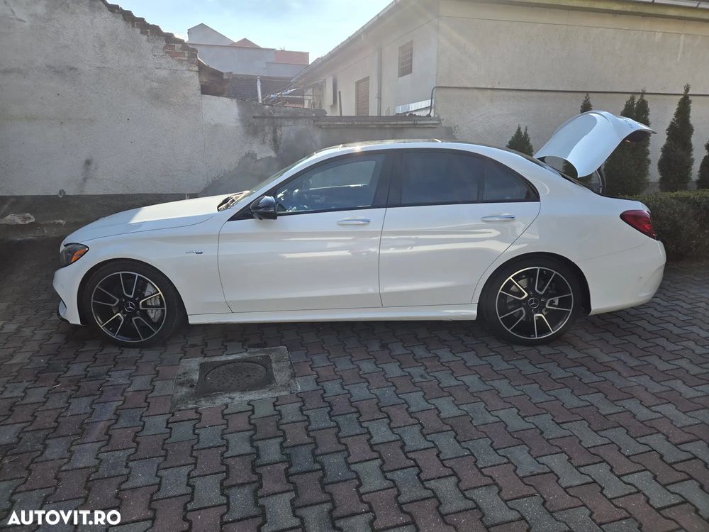 Mercedes-Benz C 43 AMG - 1