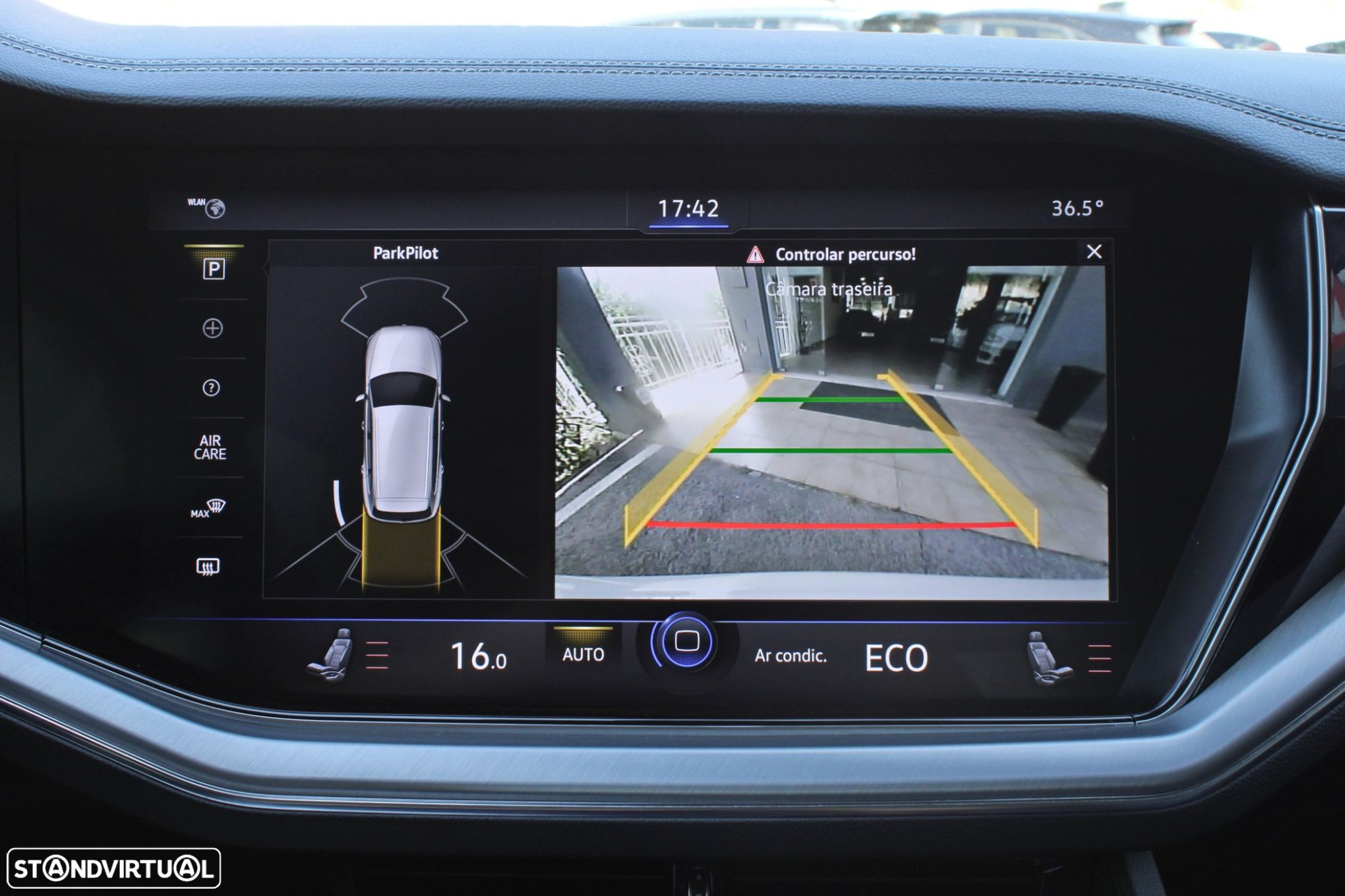 VW Touareg 3.0 TDI V6 Elegance Plus - 14