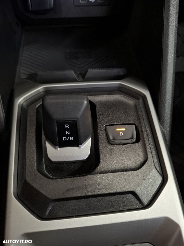 Dacia Duster HEV 140 Journey - 6