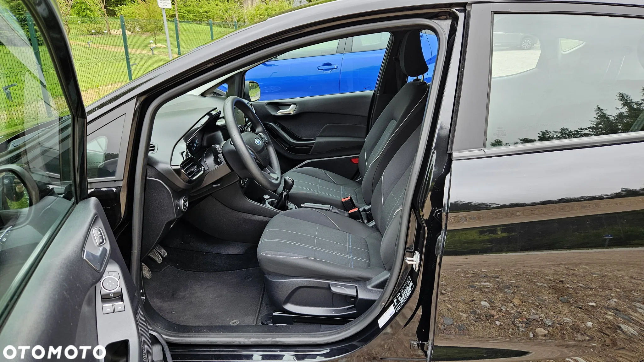 Ford Fiesta 1.1 Trend - 22