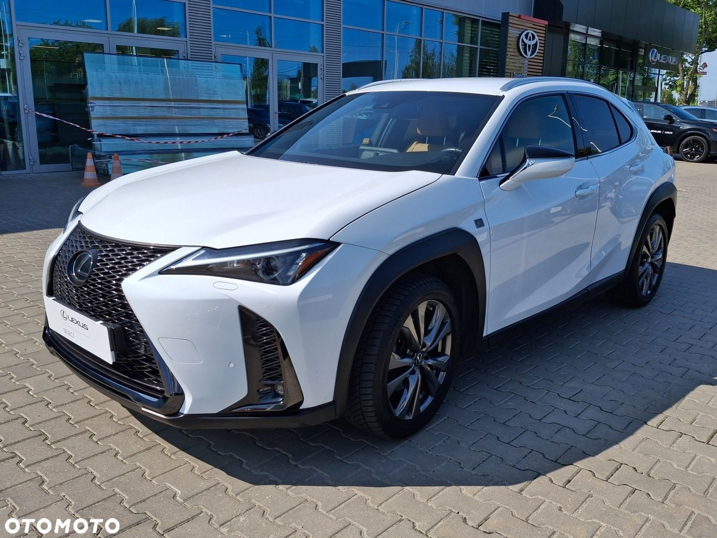 Lexus UX 200 GPF F Sport Design 2WD - 29