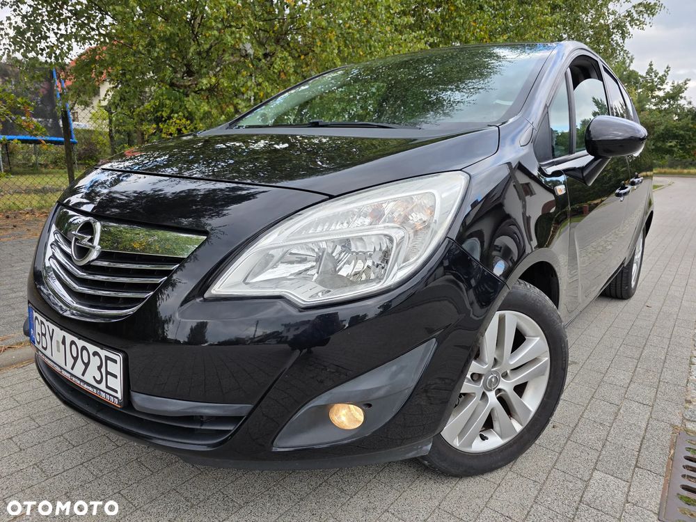 Opel Meriva ver-1-4-t-design-edition - 1
