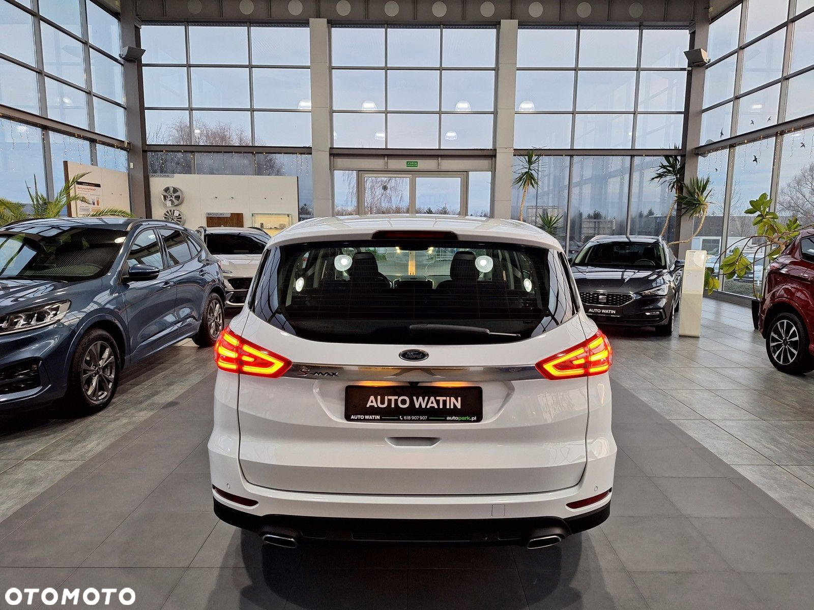 Ford S-Max 2.0 EcoBlue Titanium - 13