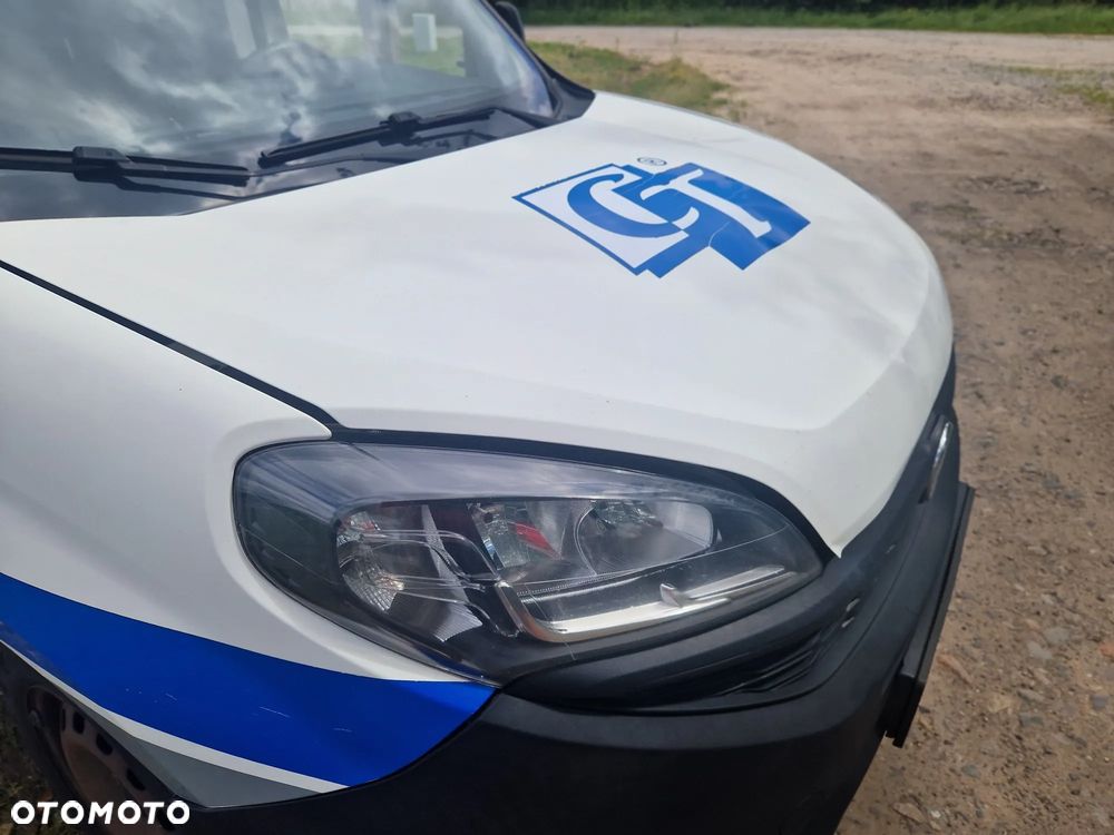 Fiat Doblo Maxi Active - 12