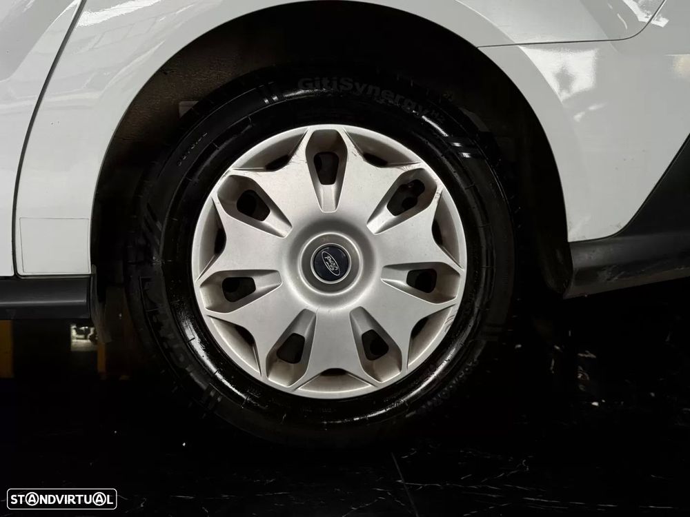 Ford Tourneo Connect 1.6 TDCi Titanium - 15