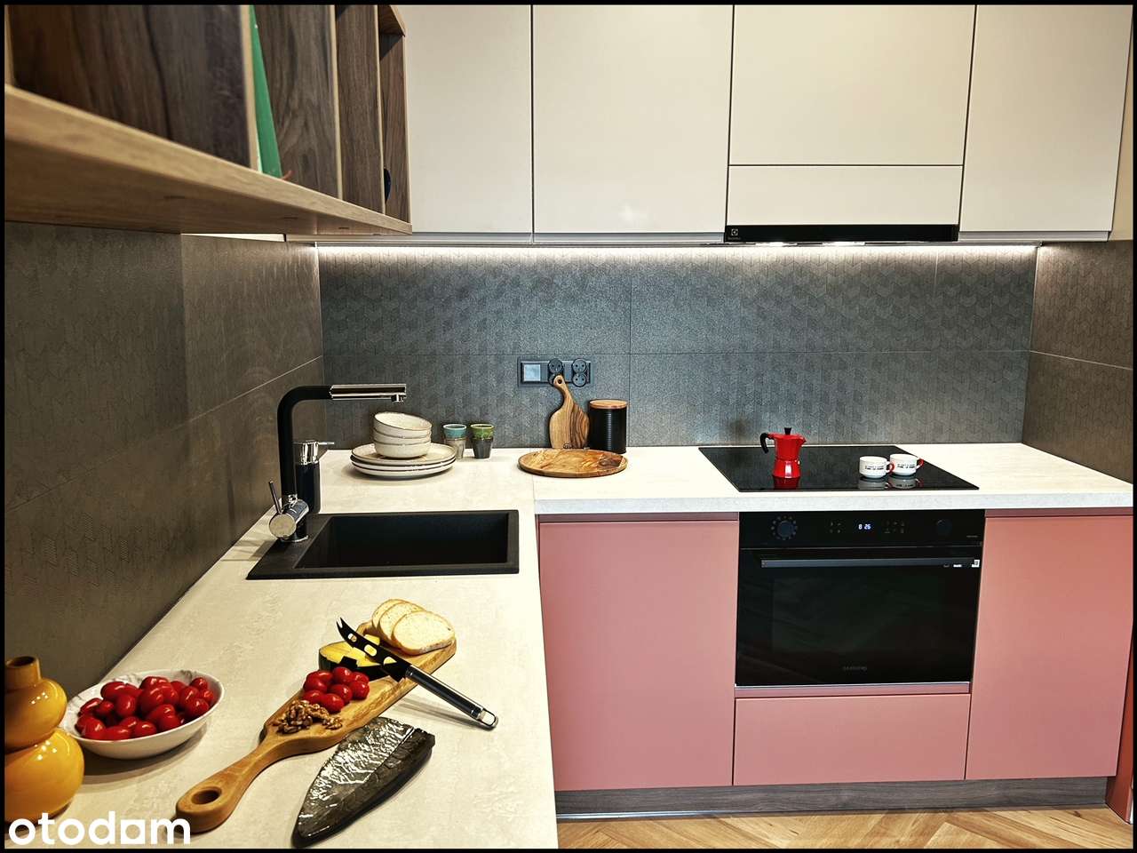 Przestronny, Pastelowy apartament, 2 pok., garaż, kl, klima