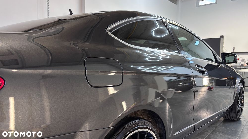 Mercedes-Benz Klasa C 220 CDI BlueEff - 4