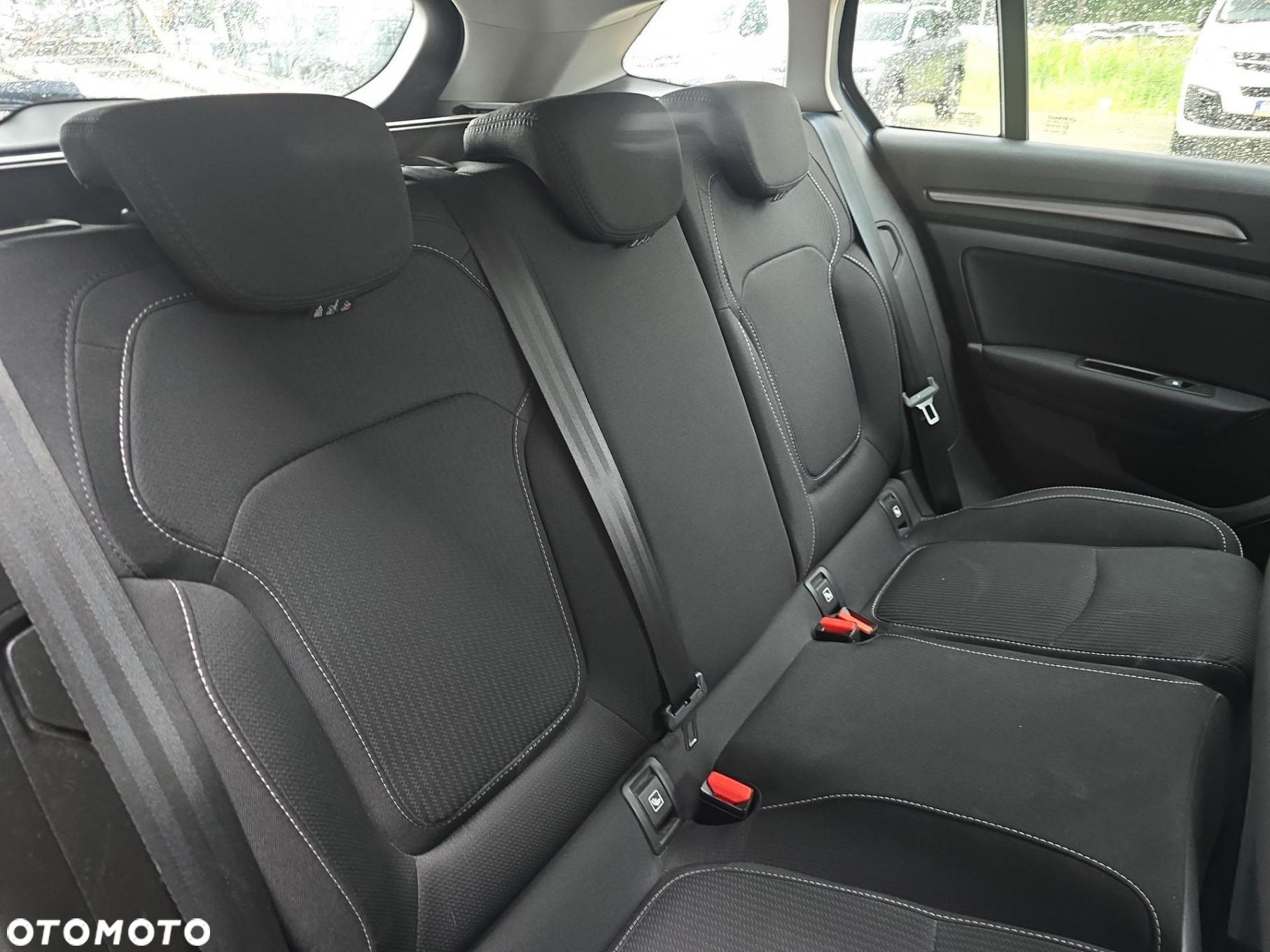 Renault Megane 1.3 TCe FAP Zen - 11