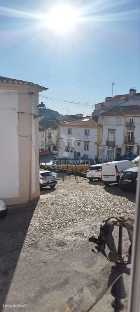 Moradia no centro de Castelo de Vide - Grande imagem: 3/36