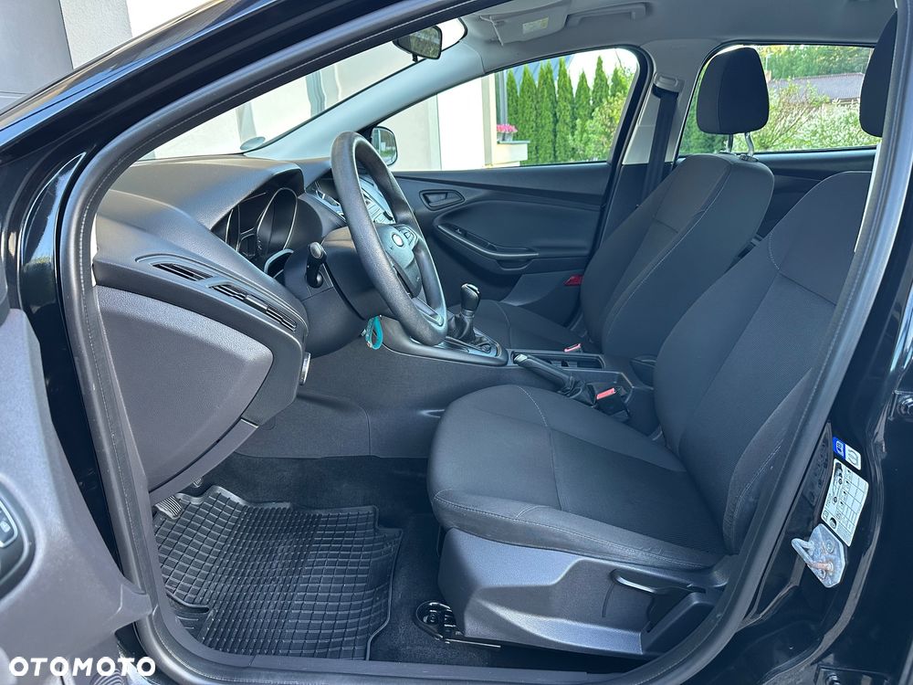 Ford Focus - 27