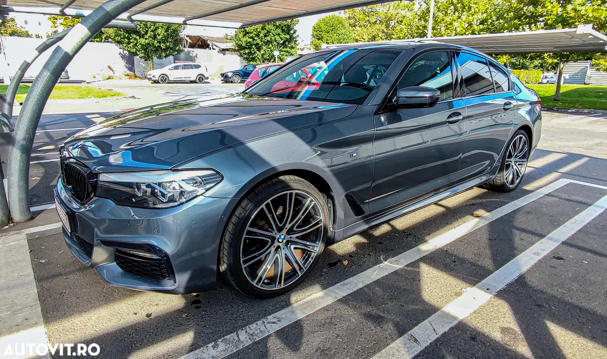 BMW Seria 5 520d Aut. M Sport Edition - 12