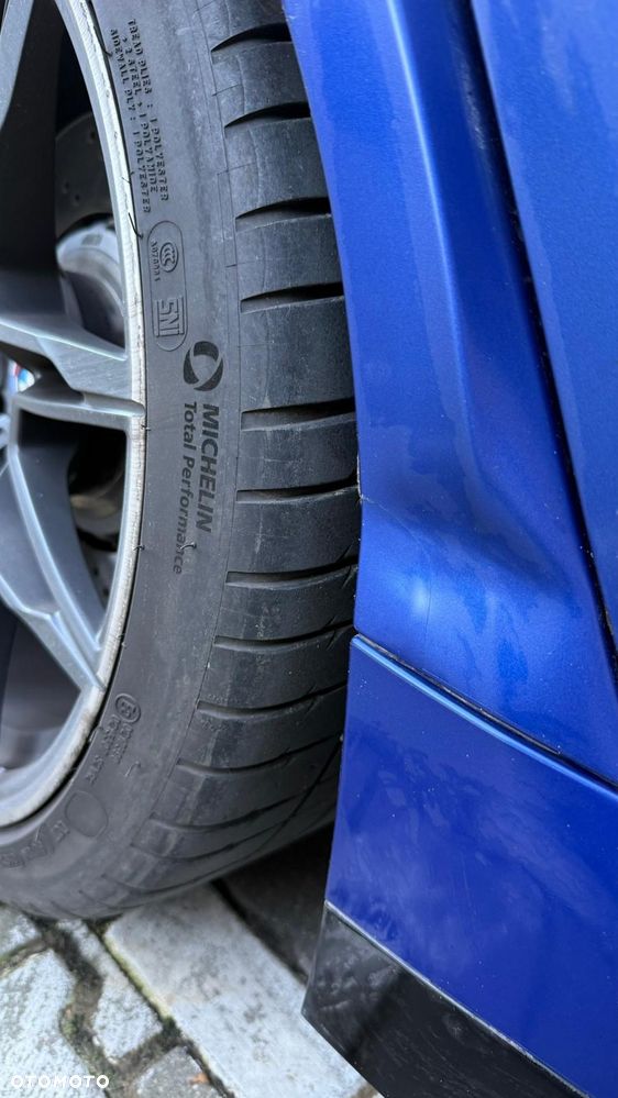 BMW M3 Competition xDrive sport - 9