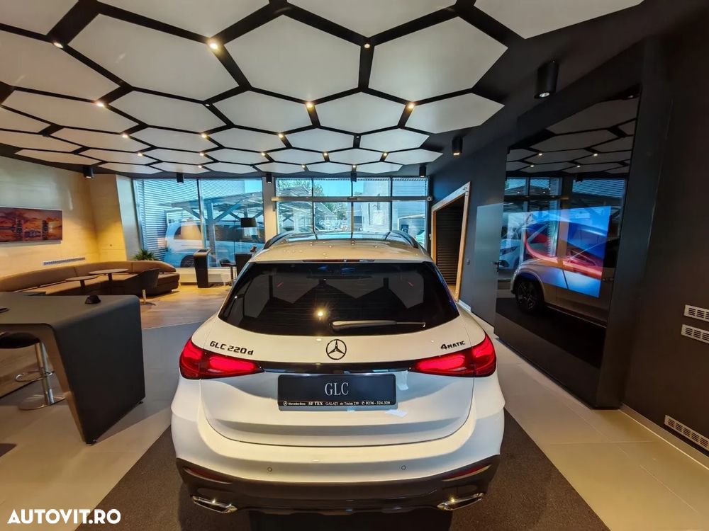 Mercedes-Benz GLC 220 d 4MATIC MHEV - 15