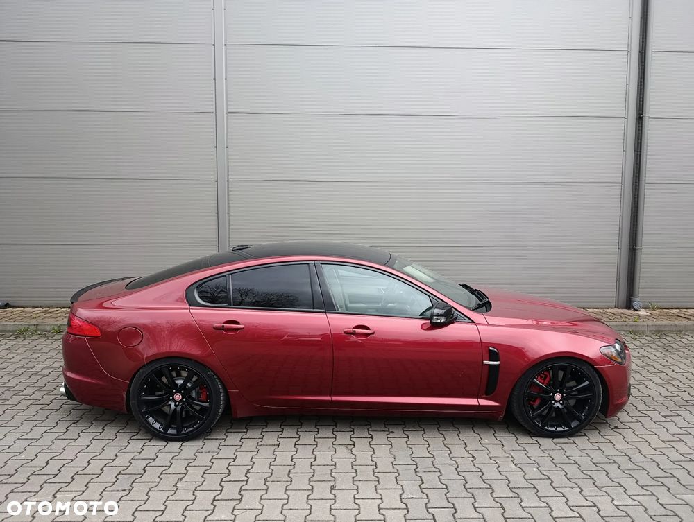 Jaguar XF 4.2 SV8 - 10