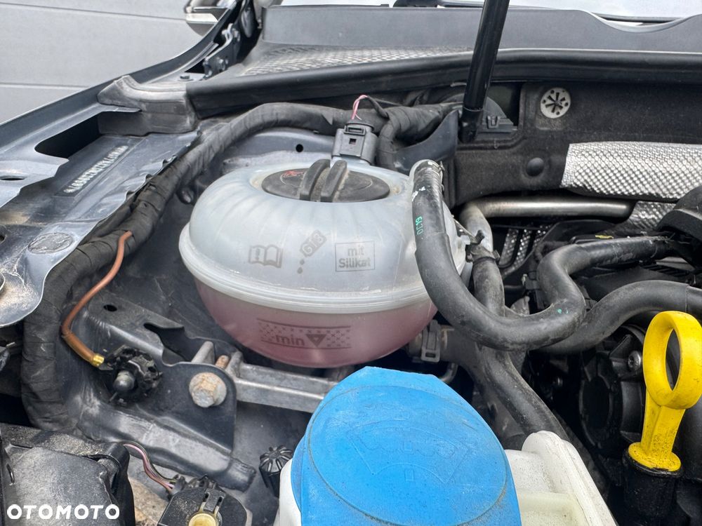 Volkswagen Golf R 4Motion BlueMotion Technology - 13