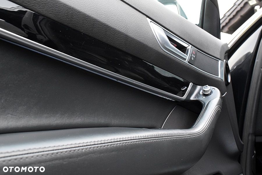 Audi A6 Avant 3.0 TDI DPF quattro tiptronic - 40