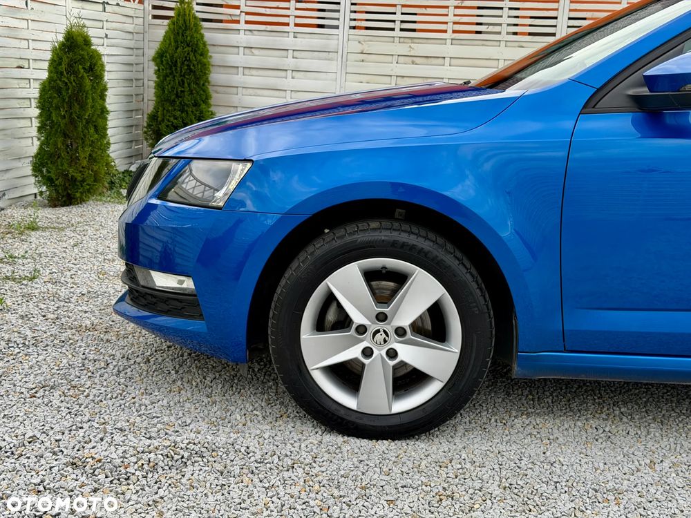 Skoda Octavia 1.5 TSI ACT Style DSG - 20