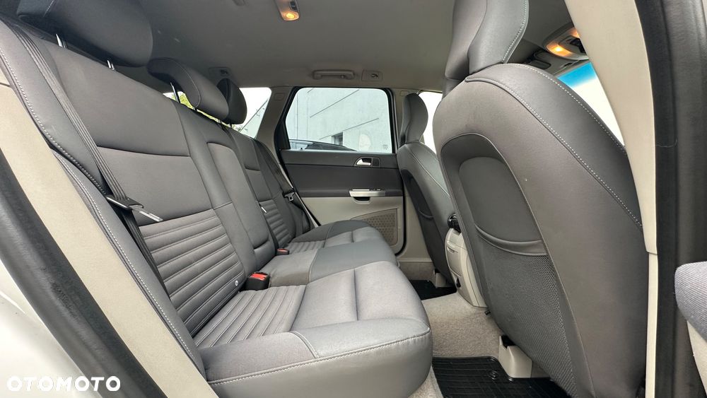 Volvo V50 2.0D DPF Momentum - 8