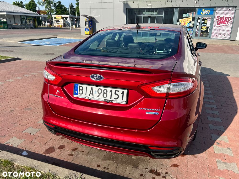 Ford Fusion - 8