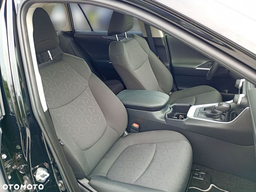 Toyota RAV4 - 29