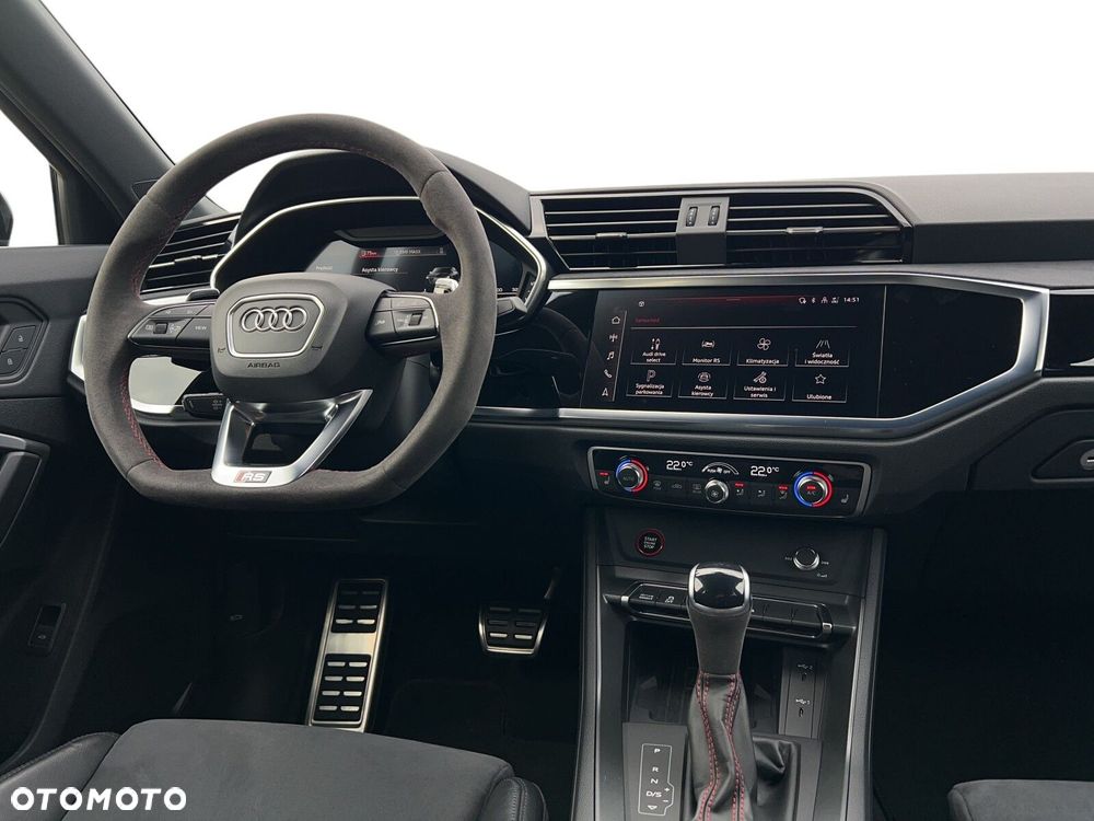 Audi RS Q3 Sportback - 19