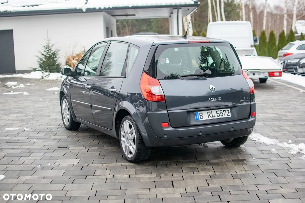 Renault Scenic - 16