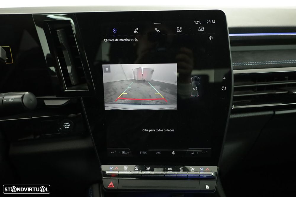 Renault Austral 1.2 E-Tech Techno Espirit - 12