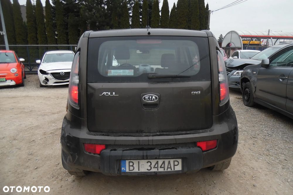 Kia Soul 1.6 CRDi L - 18