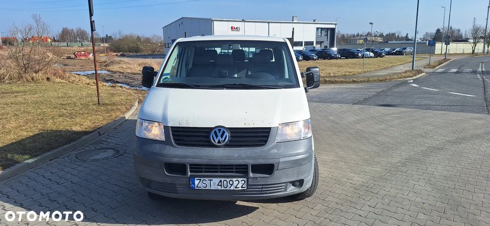 Volkswagen Transporter - 2