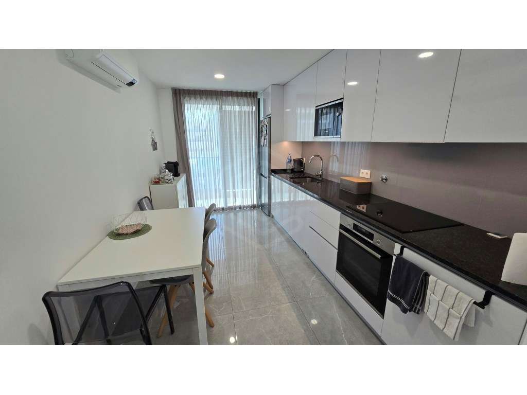 Apartamento T2, com estacionamento e piscina, Albufeira - Grande imagem: 3/38