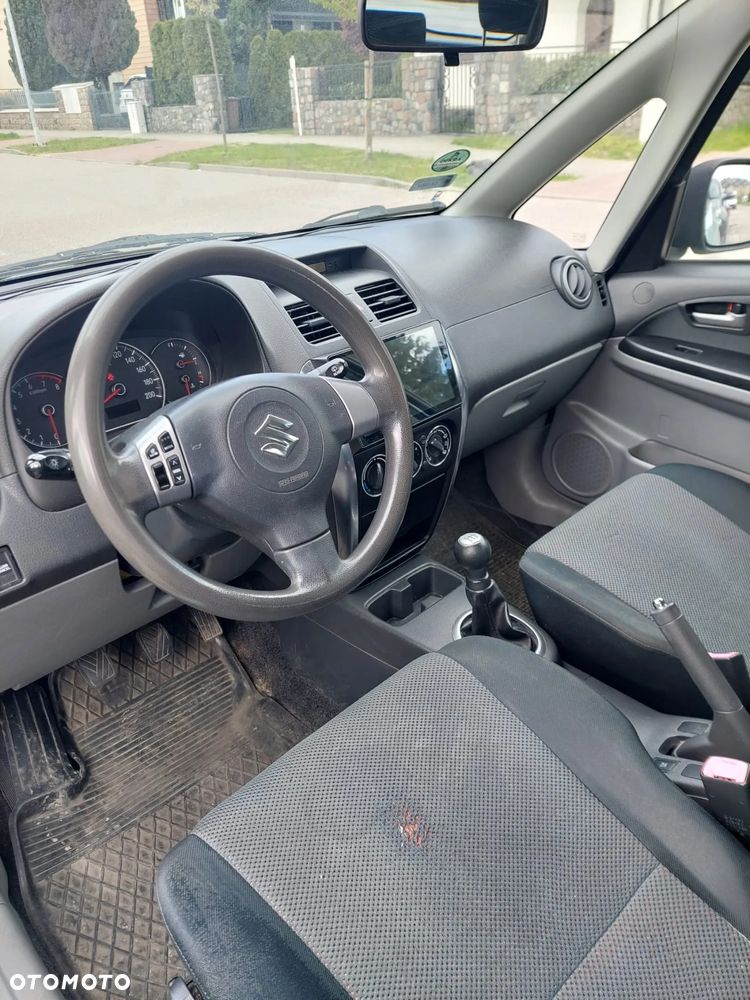 Suzuki SX4 1.6 GLX / Comfort - 10