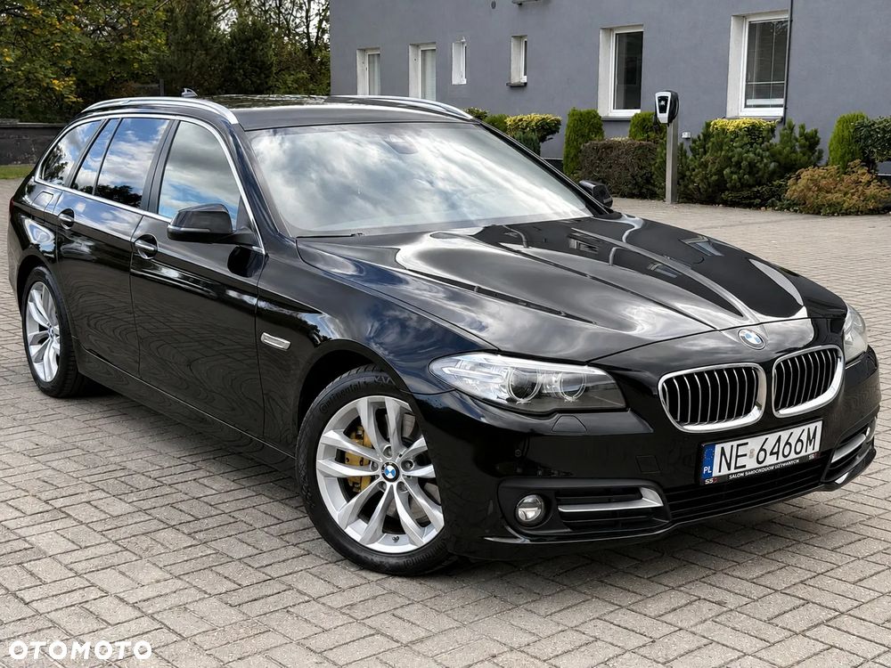 BMW Seria 5 525d xDrive - 31