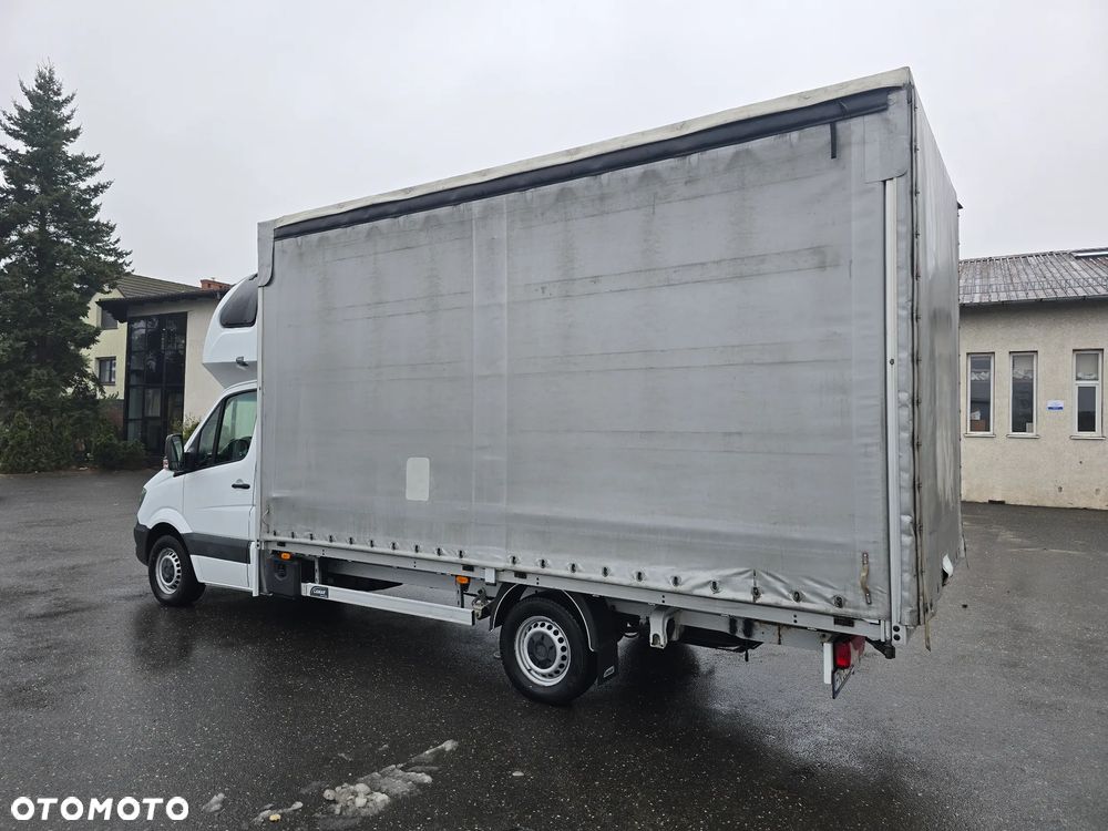 Mercedes-Benz Sprinter 319 CDI - 4