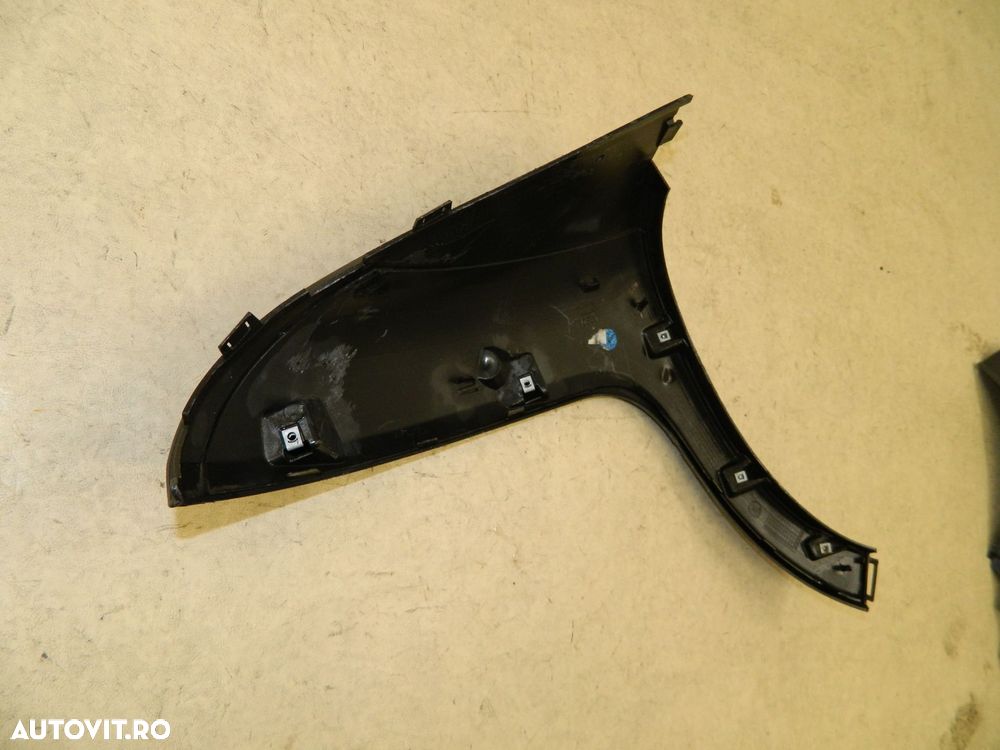 Bandou  /  Flaps bara spate partea dreapta, Fiat 500L, 2013, 2014, 2015, 2016, 2017,, 735570855 - 4