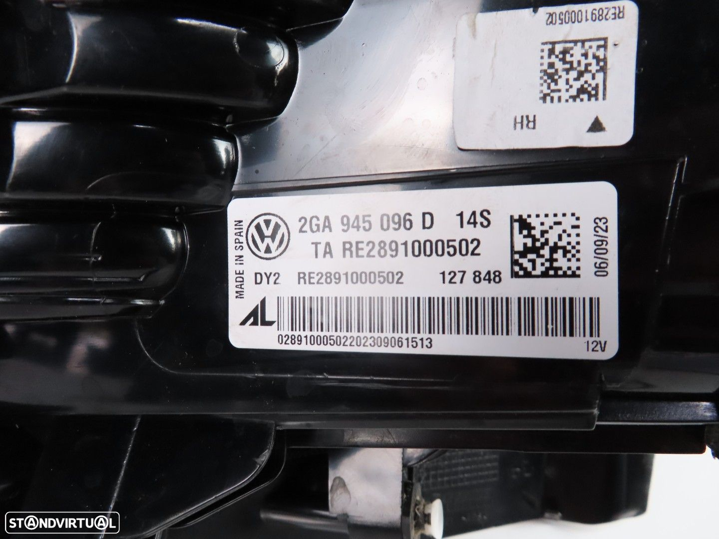 Farolim LED Direito/Trás Usado / Original VW T-ROC (A11) 5GA945096D - 4
