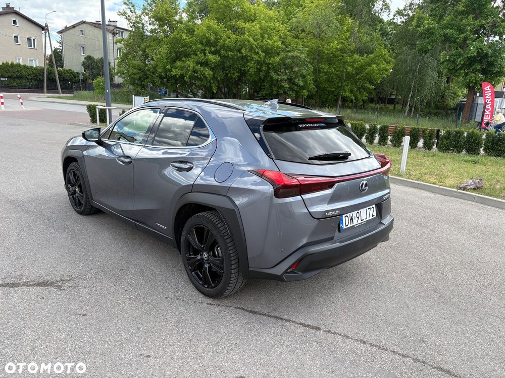 Lexus UX 250h GPF F Impression 2WD - 5