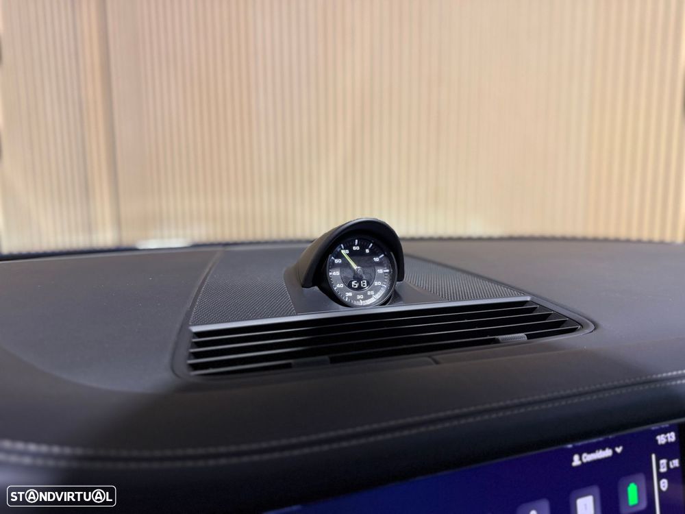 Porsche Panamera 4 E-Hybrid Platinum Edition com PDLS - 19