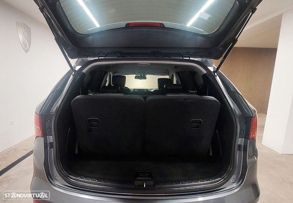 Hyundai Santa Fe 2.2 CRDi Executive 7L - 14