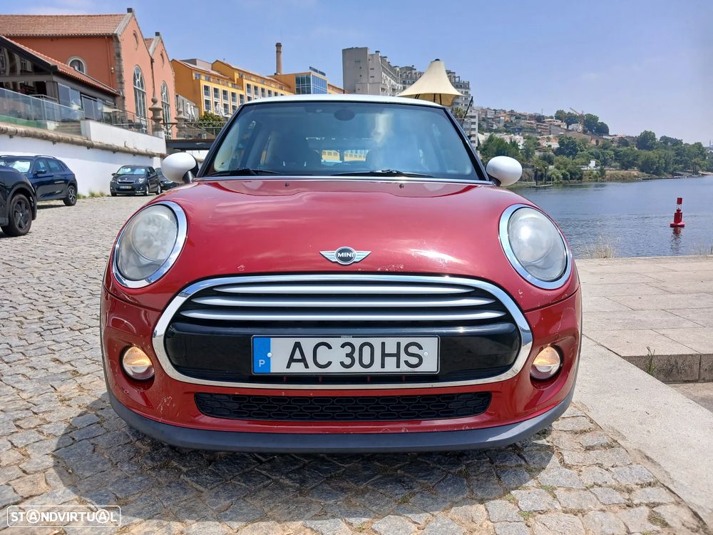 MINI 3 Portas Cooper D - 3
